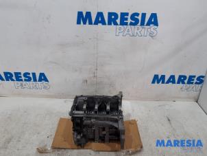 Used Engine crankcase Citroen C3 (SX/SW) 1.2 12V e-THP PureTech 110 Price € 313,95 Margin scheme offered by Maresia Parts