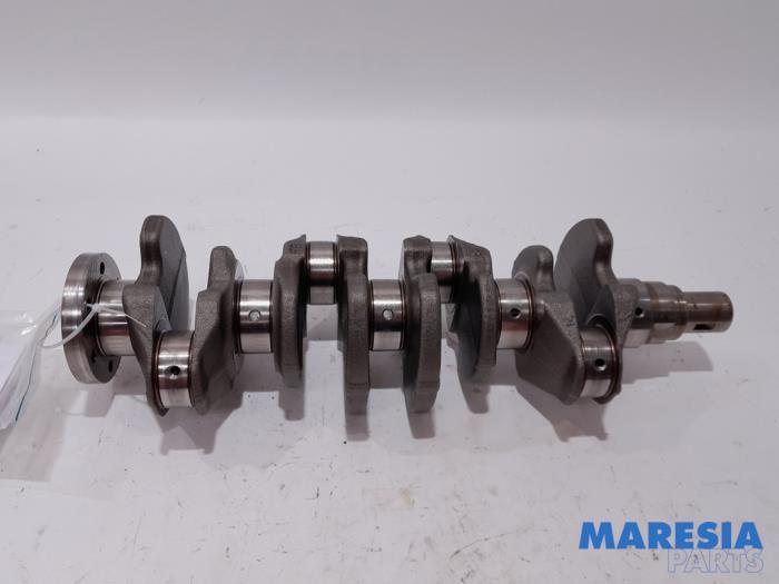 Usagé Vilebrequin Peugeot 308 SW (L4/L9/LC/LJ/LR) 1.6 BlueHDi 120 Prix € 99,99 Règlement à la marge proposé par Maresia Parts