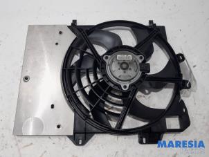 Used Fan motor Peugeot 208 I (CA/CC/CK/CL) 1.6 16V THP 155 Price € 50,00 Margin scheme offered by Maresia Parts