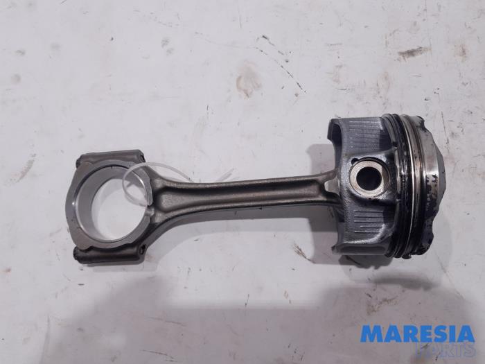 Used Piston Citroen C3 (SX/SW) 1.2 12V e-THP PureTech 110 Price € 60,00 Margin scheme offered by Maresia Parts