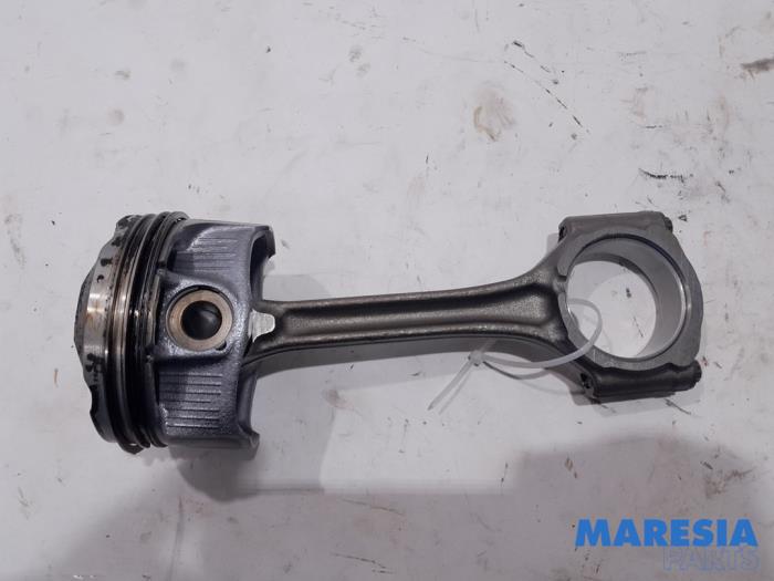 Used Piston Citroen C3 (SX/SW) 1.2 12V e-THP PureTech 110 Price € 60,00 Margin scheme offered by Maresia Parts