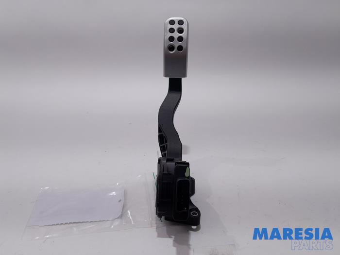 Begagnade Gaspedalsensor Peugeot 208 I (CA/CC/CK/CL) 1.6 16V THP 155 Pris € 29,90 Marginaltabell erbjuds av Maresia Parts