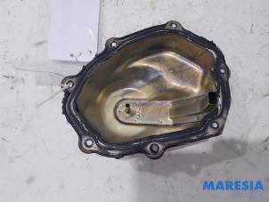 Used Gearbox cover Fiat Grande Punto (199) 1.4 Price € 25,00 Margin scheme offered by Maresia Parts