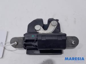 Used Tailgate lock mechanism Fiat Punto Evo (199) 1.3 JTD Multijet Start&Stop 16V Euro 4 Price € 20,00 Margin scheme offered by Maresia Parts