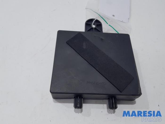 Used Start/Stop computer Renault Trafic (1FL/2FL/3FL/4FL) 1.6 dCi 95 Price € 158,81 Inclusive VAT offered by Maresia Parts