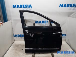 Używane Drzwi prawe przednie wersja 4-drzwiowa Renault Scénic III (JZ) 1.5 dCi 110 Cena € 315,00 Procedura marży oferowane przez Maresia Parts