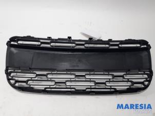 Used Grille Fiat Panda (312) 0.9 TwinAir 65 Price € 30,00 Margin scheme offered by Maresia Parts