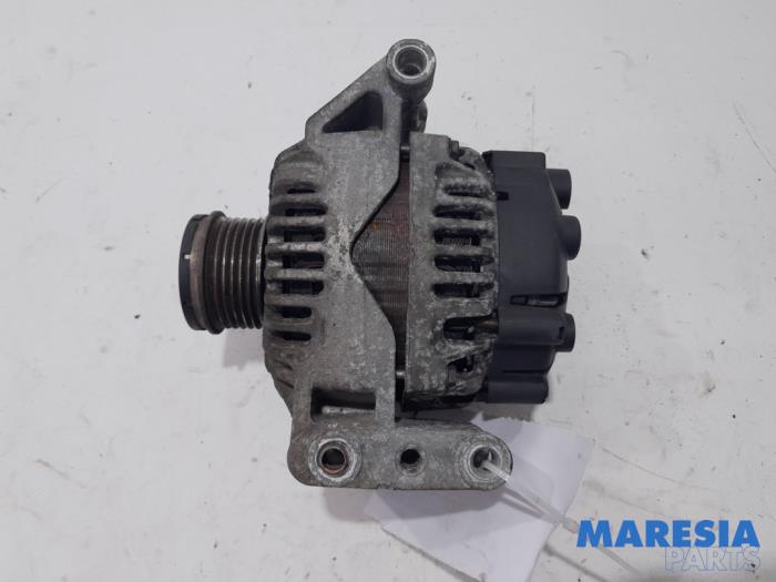 Begagnade Dynamo Fiat Punto Evo (199) 1.3 JTD Multijet Start&Stop 16V Euro 4 Pris € 39,99 Marginaltabell erbjuds av Maresia Parts