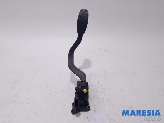 Begagnade Gaspedalsensor Alfa Romeo Giulietta (940) 1.4 TB 16V MultiAir Pris € 50,00 Marginaltabell erbjuds av Maresia Parts