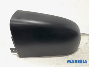 Used Rear bumper corner, right Renault Trafic (1FL/2FL/3FL/4FL) 1.6 dCi 95 Price € 48,40 Inclusive VAT offered by Maresia Parts