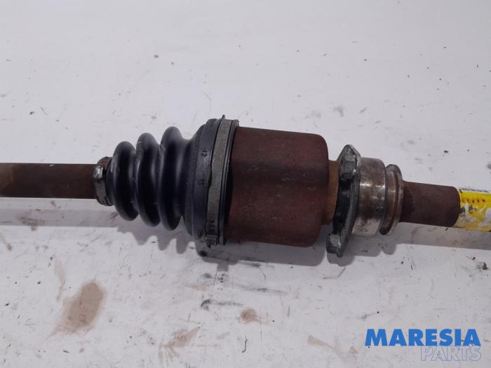 Front drive shaft, right from a Fiat Punto Evo (199) 1.3 JTD Multijet Start&Stop 16V Euro 4 2010