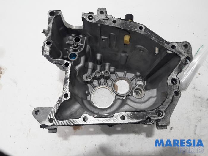 Usagé Cache boite de vitesses Peugeot Expert (G9) 2.0 HDi 140 16V Prix € 75,00 Règlement à la marge proposé par Maresia Parts