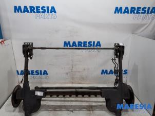 Used Rear-wheel drive axle Renault Espace (JK) 2.0 Turbo 16V Grand Espace Price € 157,50 Margin scheme offered by Maresia Parts