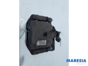 Used Rear brake calliper, left Peugeot Expert (VA/VB/VE/VF/VY) 2.0 Blue HDi 120 16V Price € 60,50 Inclusive VAT offered by Maresia Parts