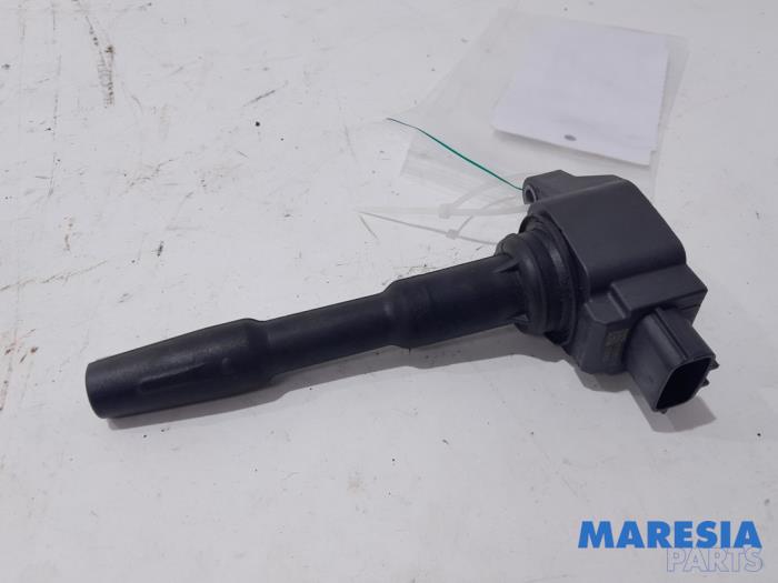 Begagnade Tändspole Renault Clio IV Estate/Grandtour (7R) 0.9 Energy TCE 12V Pris € 10,00 Marginaltabell erbjuds av Maresia Parts