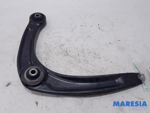 Used Front wishbone, right Peugeot 3008 I (0U/HU) 1.6 16V THP 155 Price € 25,00 Margin scheme offered by Maresia Parts