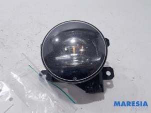 Used Fog light, front right Peugeot 508 SW (8E/8U) 2.0 BlueHDi 180 16V Price € 70,00 Margin scheme offered by Maresia Parts
