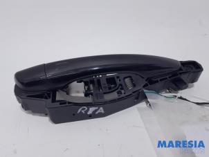 Used Rear door handle 4-door, right Peugeot 508 SW (8E/8U) 2.0 BlueHDi 180 16V Price € 50,00 Margin scheme offered by Maresia Parts
