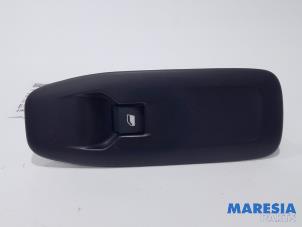 Used Electric window switch Peugeot 208 I (CA/CC/CK/CL) 1.2 Vti 12V PureTech 82 Price € 17,50 Margin scheme offered by Maresia Parts