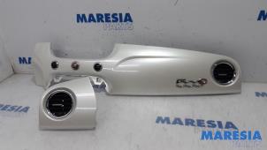 Usados Embellecedore para tablero de instrumentos Fiat 500 (312) 0.9 TwinAir 85 Precio € 60,00 Norma de margen ofrecido por Maresia Parts