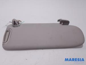 Used Sun visor Renault Espace (JK) 2.0 Turbo 16V Grand Espace Price € 25,00 Margin scheme offered by Maresia Parts