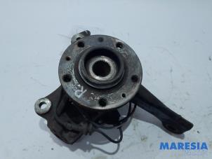 Usagé Joint avant droit Citroen C5 III Tourer (RW) 2.7 HDiF V6 24V Autom. Prix € 50,00 Règlement à la marge proposé par Maresia Parts