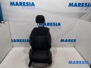 Used Seat, left Peugeot 208 I (CA/CC/CK/CL) 1.4 16V Price € 210,00 Margin scheme offered by Maresia Parts