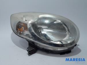 Used Headlight, right Citroen C1 1.0 12V Price € 50,00 Margin scheme offered by Maresia Parts