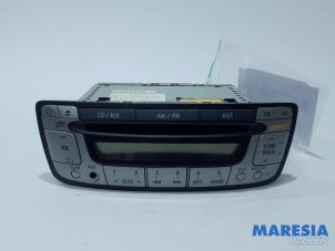 Usados Reproductor de CD y radio Citroen C1 1.0 12V Precio € 60,00 Norma de margen ofrecido por Maresia Parts