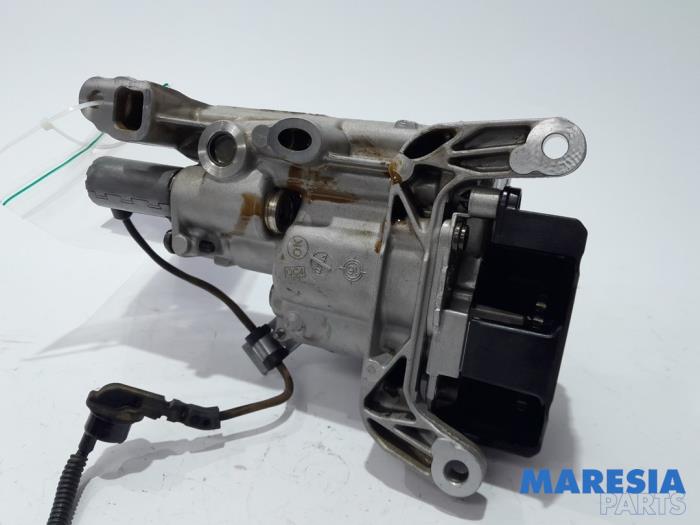 Używane Pompa oleju Citroen C3 (SC) 1.6 16V VTi 120 Cena € 157,50 Procedura marży oferowane przez Maresia Parts
