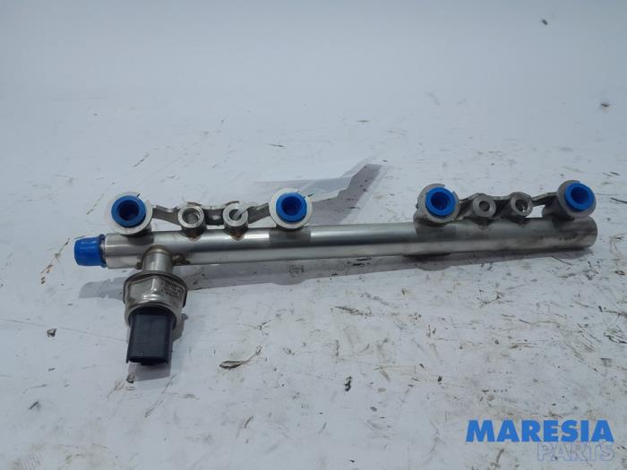 Usagé Système d'injection Renault Megane III Grandtour (KZ) 1.2 16V TCE 115 Prix € 35,00 Règlement à la marge proposé par Maresia Parts