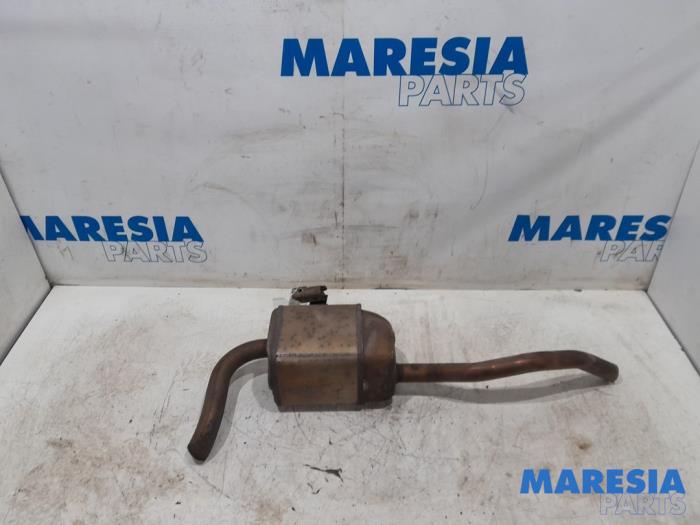 Gebrauchte Auspuff Enddämpfer Renault Megane III Grandtour (KZ) 1.4 16V TCe 130 Preis € 50,00 Margenregelung angeboten von Maresia Parts