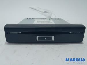 Used CD player Peugeot 208 I (CA/CC/CK/CL) 1.4 16V Price € 75,00 Margin scheme offered by Maresia Parts