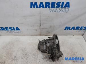 Usagé Boîte de vitesse Citroen C4 Berline (NC) 1.6 16V VTi Prix € 262,50 Règlement à la marge proposé par Maresia Parts