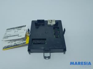 Gebrauchte Steuergerät Body Control Renault Espace (JK) 2.0 16V Turbo Preis € 150,00 Margenregelung angeboten von Maresia Parts