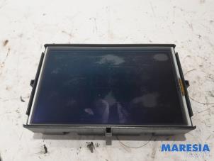 Used Navigation display Renault Scénic III (JZ) 1.5 dCi 110 Price € 125,00 Margin scheme offered by Maresia Parts