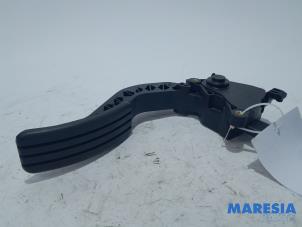 Used Throttle pedal position sensor Renault Scénic III (JZ) 1.5 dCi 110 Price € 40,00 Margin scheme offered by Maresia Parts