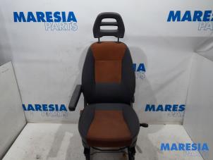 Gebrauchte Sitz links Fiat Ducato (250) 2.2 D 100 Multijet Euro 4 Preis € 423,50 Mit Mehrwertsteuer angeboten von Maresia Parts