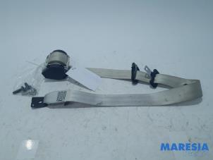 Used Rear seatbelt, right Renault Scénic III (JZ) 1.5 dCi 110 Price € 35,00 Margin scheme offered by Maresia Parts