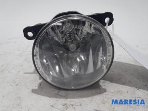 Used Fog light, front left Renault Scénic III (JZ) 1.5 dCi 110 Price € 14,99 Margin scheme offered by Maresia Parts