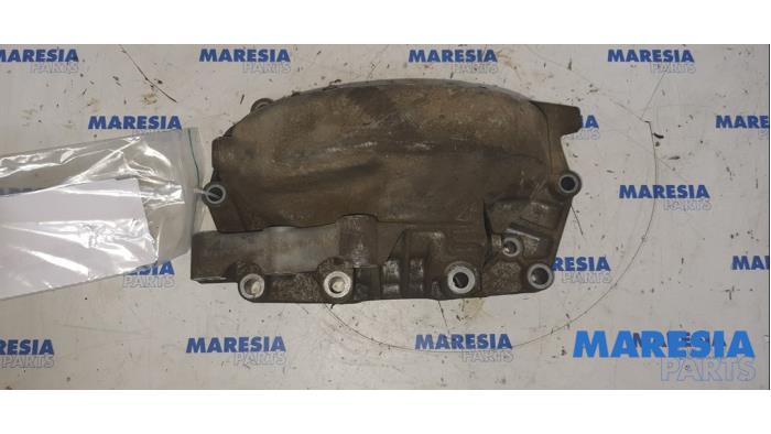Begagnade Differentialskydd Citroen Jumper (U9) 2.2 HDi 120 Pris € 254,10 Inklusive moms erbjuds av Maresia Parts