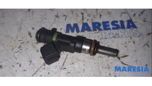 Used Injector (petrol injection) Fiat Doblo Cargo (263) 1.4 T-Jet 16V Price € 42,35 Inclusive VAT offered by Maresia Parts