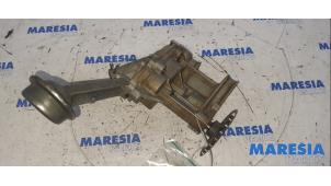 Used Oil pump Renault Megane II CC (EM) 1.6 16V Price € 50,00 Margin scheme offered by Maresia Parts