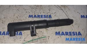 Used Pen ignition coil Renault Megane II CC (EM) 1.6 16V Price € 10,00 Margin scheme offered by Maresia Parts