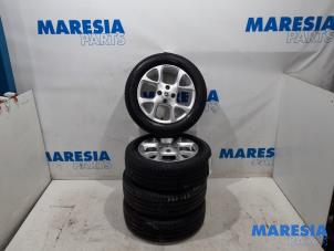 Used Sport rims set + tires Renault Twingo III (AH) 1.0 SCe 70 12V Price € 400,00 Margin scheme offered by Maresia Parts