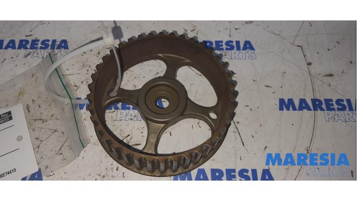 Gebrauchte Nockenwelle Zahnrad Renault Scénic III (JZ) 1.6 16V Preis € 20,00 Margenregelung angeboten von Maresia Parts