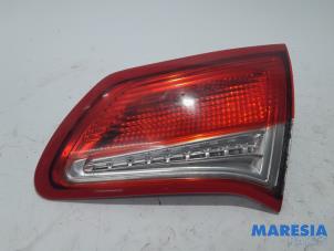Used Taillight, right Citroen C4 Berline (NC) 1.6 16V VTi Price € 25,00 Margin scheme offered by Maresia Parts
