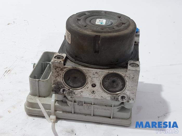 Begagnade ABS-pump Peugeot 208 I (CA/CC/CK/CL) 1.4 16V Pris € 69,99 Marginaltabell erbjuds av Maresia Parts