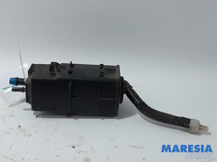 Begagnade Kolfilter Peugeot 208 I (CA/CC/CK/CL) 1.4 16V Pris € 25,00 Marginaltabell erbjuds av Maresia Parts