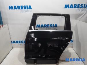 Used Rear door 4-door, left Peugeot 5008 I (0A/0E) 1.6 THP 16V Price € 262,50 Margin scheme offered by Maresia Parts